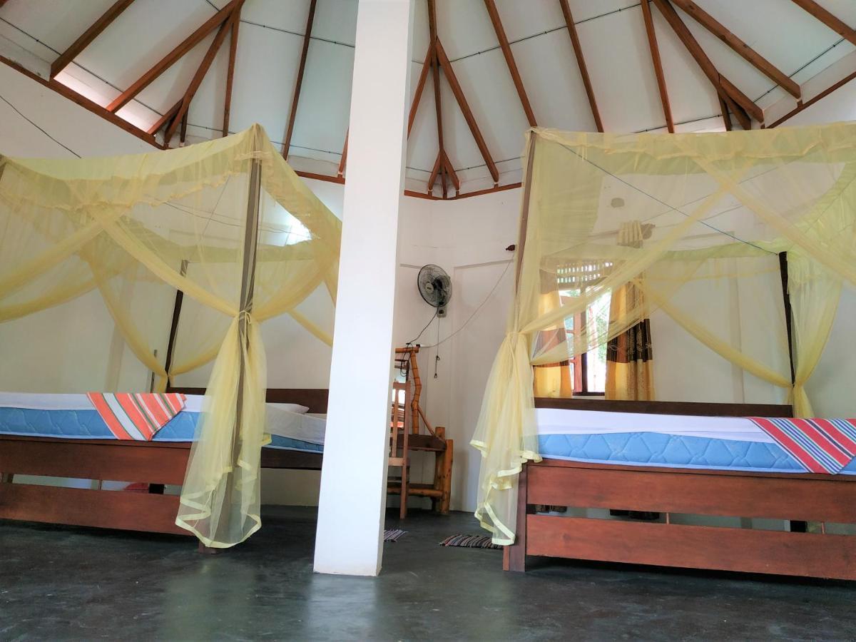 ลาวิช อีโค จังเกิล Hotel ทิซซามาฮารามา ภายนอก รูปภาพ