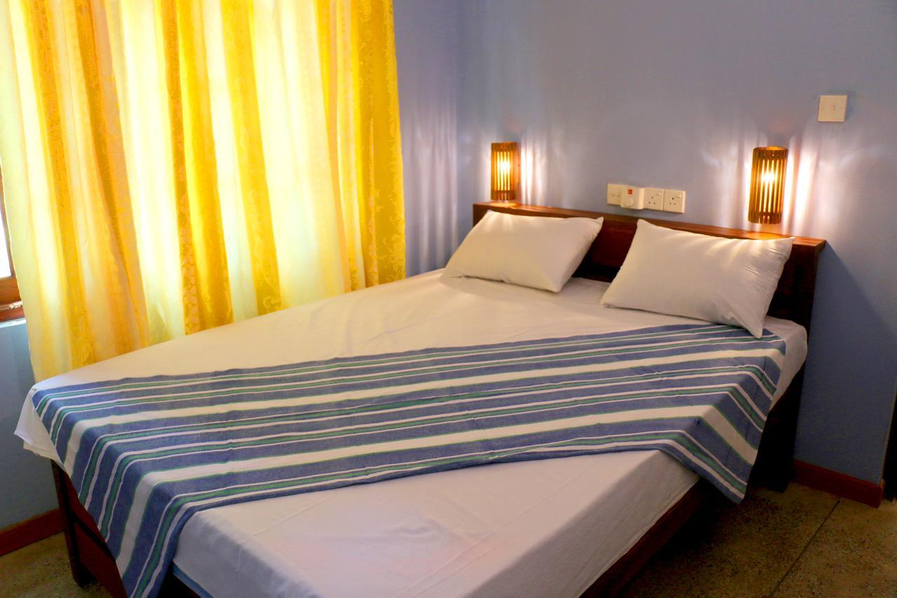 ลาวิช อีโค จังเกิล Hotel ทิซซามาฮารามา ภายนอก รูปภาพ