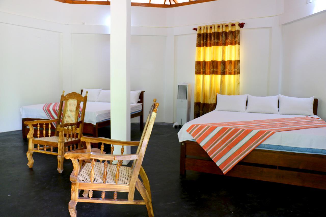 ลาวิช อีโค จังเกิล Hotel ทิซซามาฮารามา ภายนอก รูปภาพ