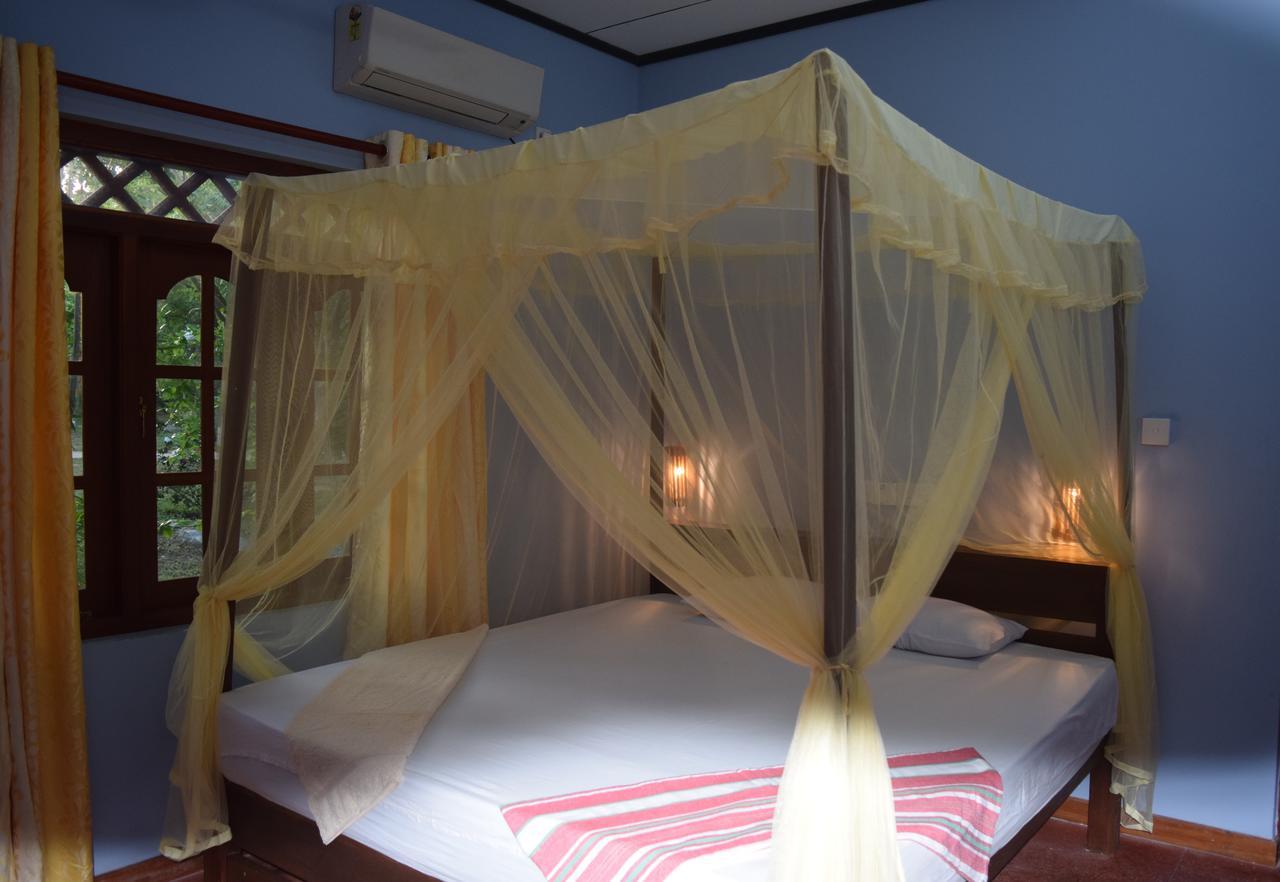 ลาวิช อีโค จังเกิล Hotel ทิซซามาฮารามา ภายนอก รูปภาพ